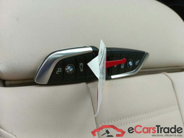 BMW iX3 74 kWh iX3 286 5d #4