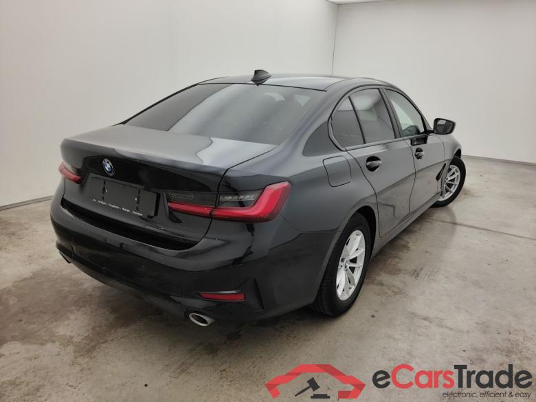 BMW 3 Reeks Berline 320d (120 kW) 4d #2