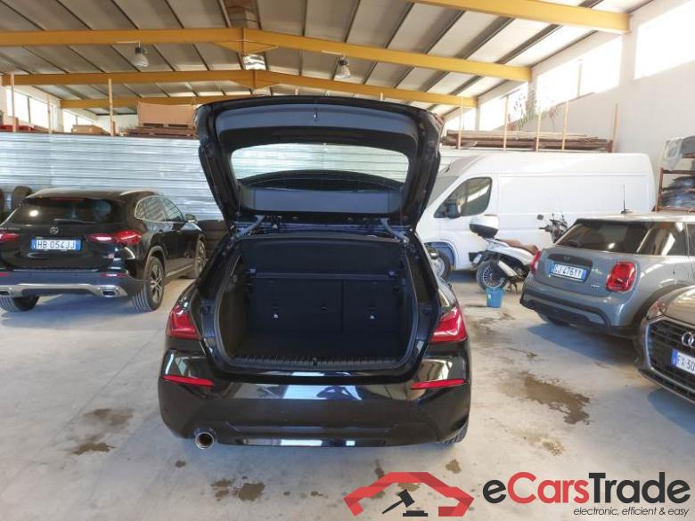 BMW SERIE 1 / 2019 / 5P / BERLINA 116I ADVANTAGE #5