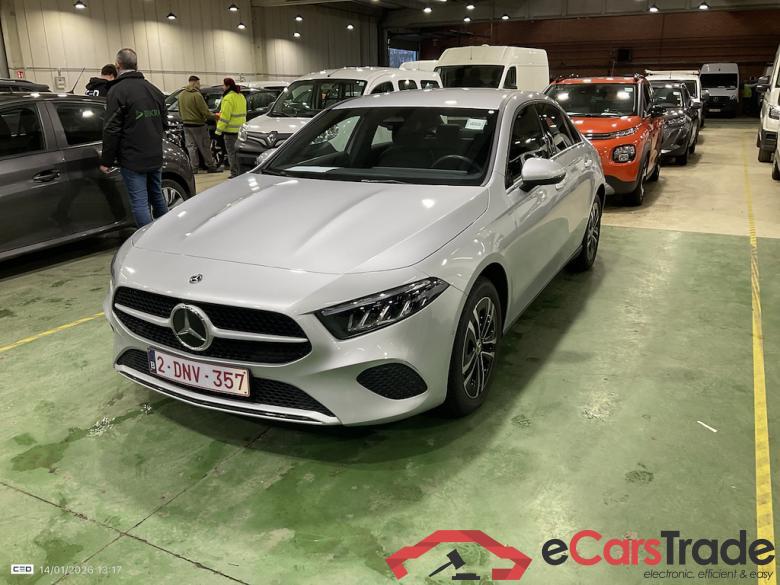 MERCEDES-BENZ A-CLASS LIMOUSINE 1.3 A 250 E BUSINESS SOLUTION DCT #1