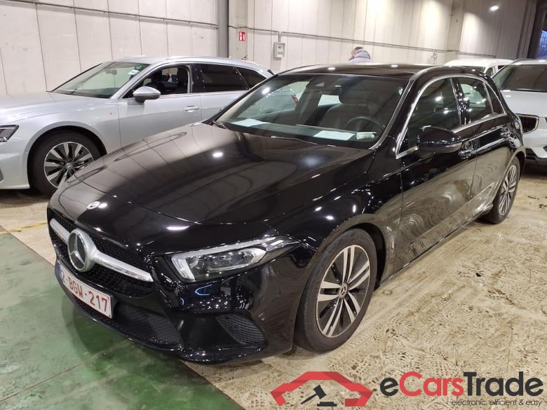 Mercedes A 180d Progressive Aut. Pano LED-Multibeam Widescreen Burmester Ambient Navi Sport-Leather KeylessGo Camera Klima PDC ...