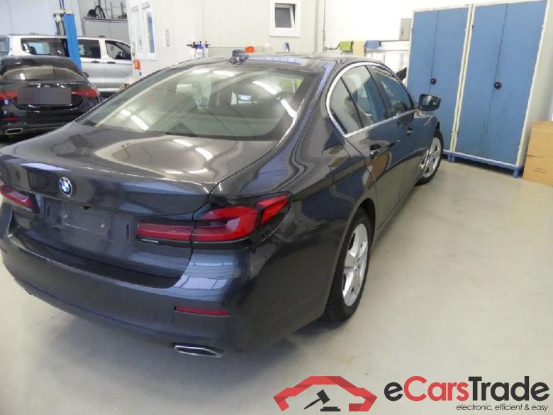 Baureihe 5 Lim. 530 e 2.0 215KW AT8 E6d #2