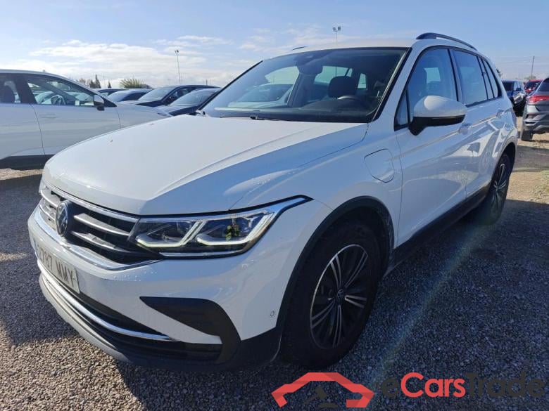VOLKSWAGEN Tiguan / 2020 / 5P / todoterreno Life 1.4 TSI eHybrid 180kW (245CV) DSG