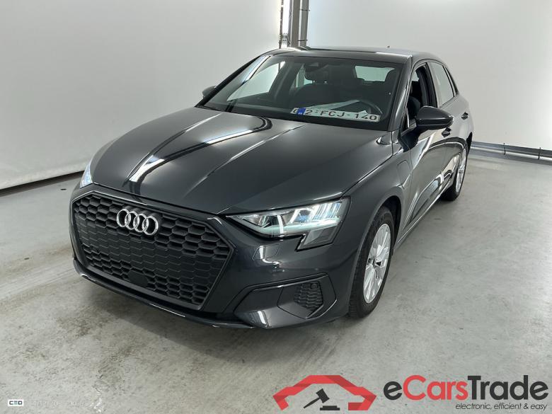 AUDI A3 SPORTBACK 1.4 40 TFSI E S TRONIC SPORTB ATTRACTION #1