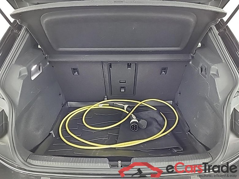 VOLKSWAGEN ID.3 58kWh 1st Plus auto 5D 150kW uitlopend #5