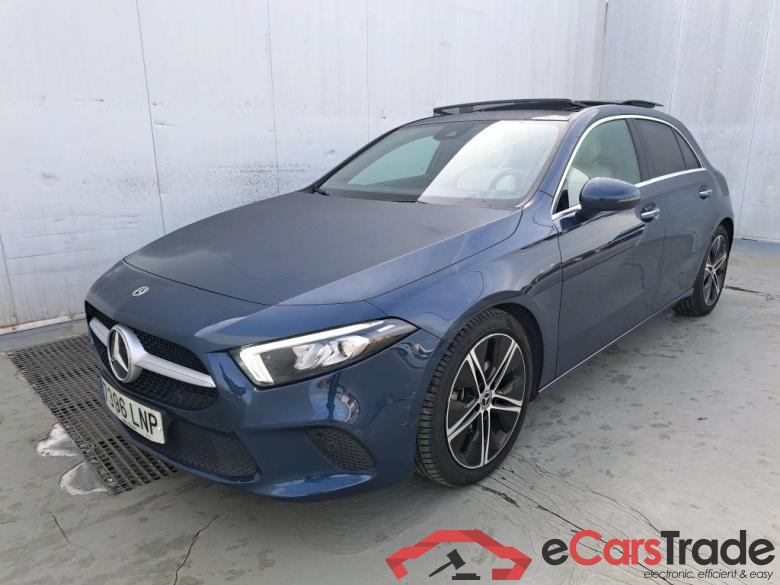 MERCEDES-BENZ Clase A / 2018 / 5P / berlina con portón A 200 d