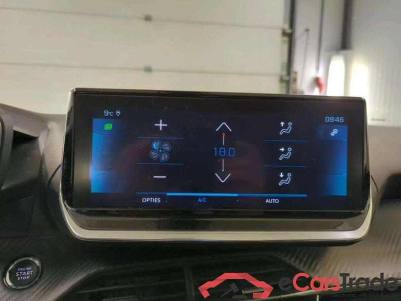 PEUGEOT 2008 1.2 PT B.L. Allure #5