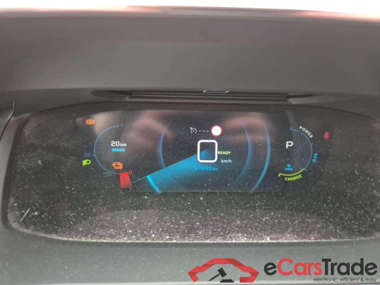 PEUGEOT e-2008 EV Allure 50 kWh #4