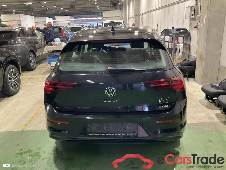 VOLKSWAGEN Golf 1.5 E-TSI LIFE DSG #5