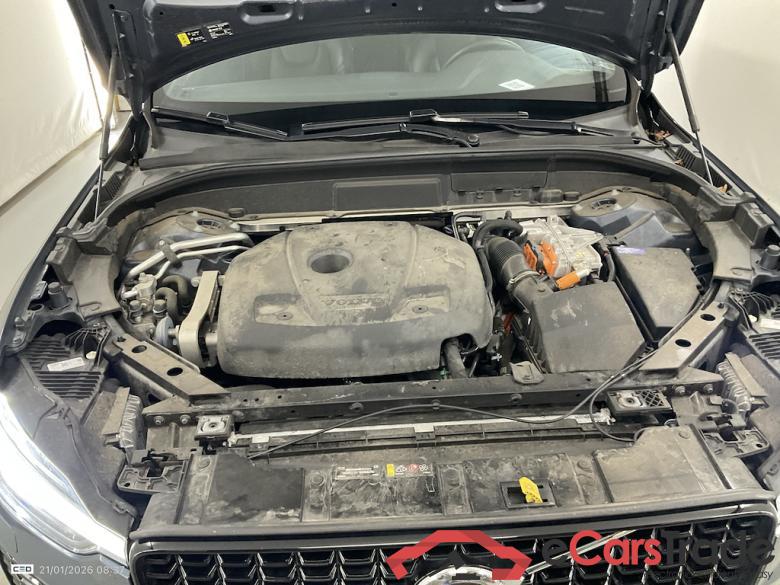 VOLVO XC60 2.0 T8 PHEV R-DESIGN AUTO 4WD #6