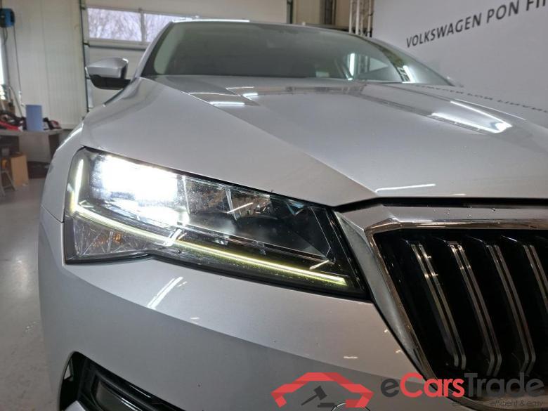 SKODA Superb Combi 110 kW #4