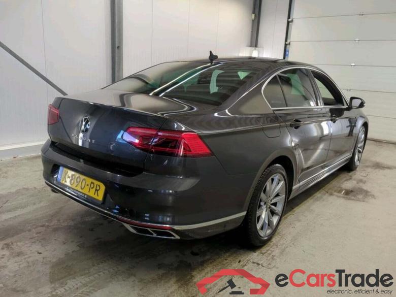 VOLKSWAGEN PASSAT 2.0 TDI R-Line Bns+ #2
