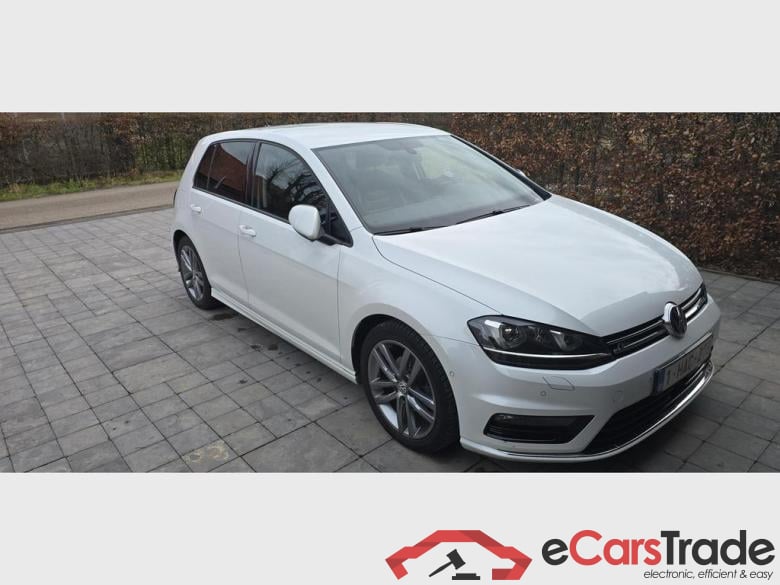 VOLKSWAGEN Golf VII Golf  Highline 1.6 TDI BlueMotion Technology 77 kW (105 pk) 5 versnellingen manueel