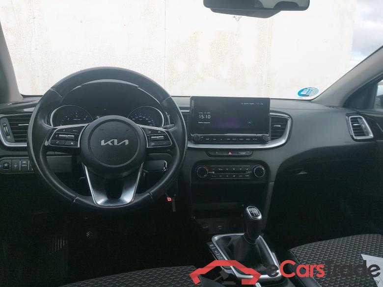 KIA Ceed Tourer / 2021 / 5P / familiar Tourer 1.6 MHEV iMT 100kW Tech #3