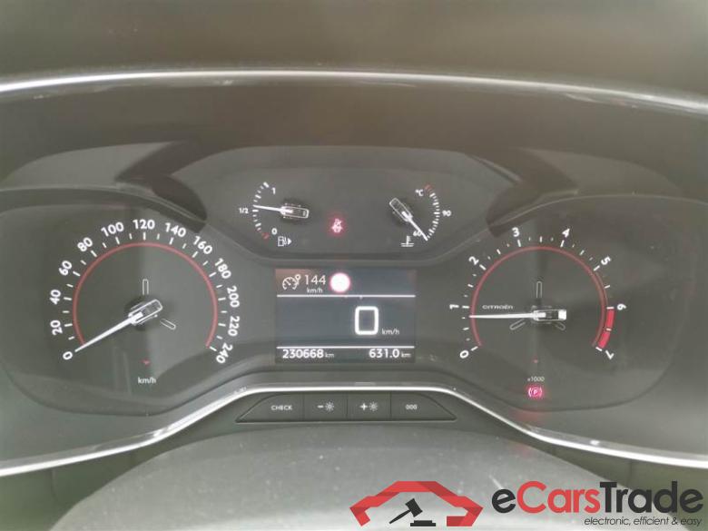 CITROEN C5 AIRCROSS / 2022 / 5P / SUV BLUEHDI 130 SeS LIVE #4