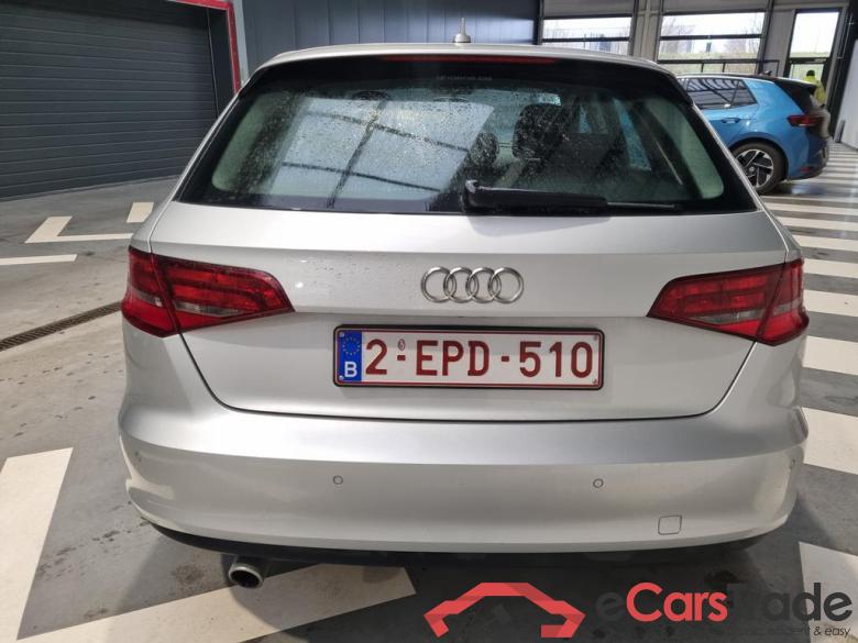 AUDI A3 Sportback Audi A3 Ambiente  Sportback 1.6 TDI   77(105) kW(ch) 6 vitesses #6
