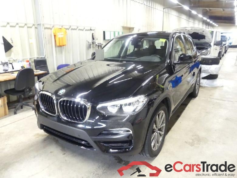 Baureihe X3 xDrive 30 e Advantage 2.0 215KW AT8 E6d