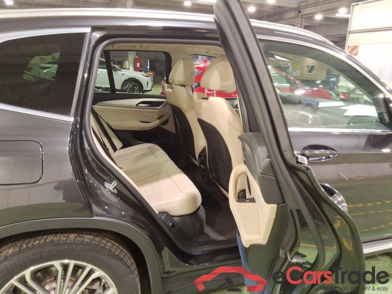 BMW X3 - 2018 2.0iA xDrive30e PHEV OPF #5