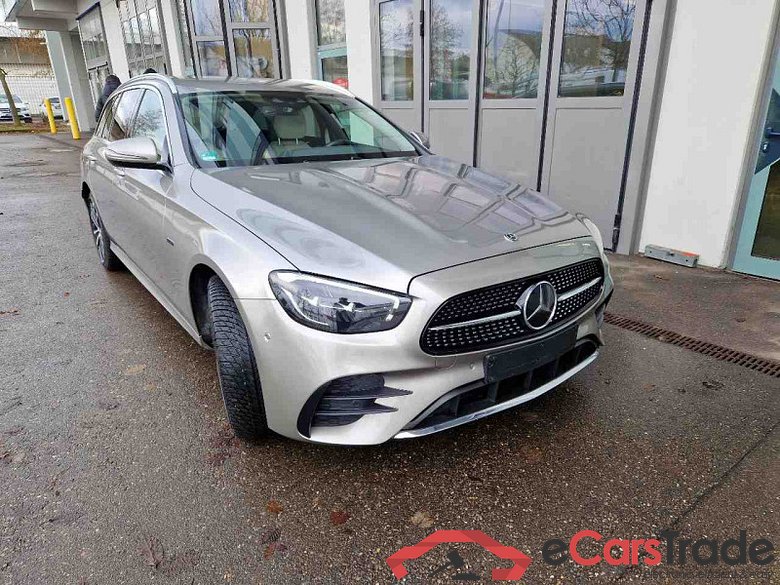 Mercedes-Benz E T-Modell (BM 213)(06.2016->) DE - Kb5 E 300 de EU6d, T de AMG Line (EURO 6d), (Facelift) 2020 - 2023 #2