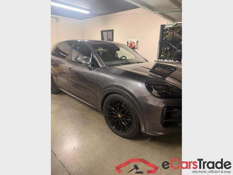 Porsche Cayenne Porsche Cayenne E-Hybrid #1