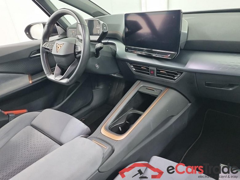 CUPRA Born 58kWh Performance One auto 5D 150kW #6