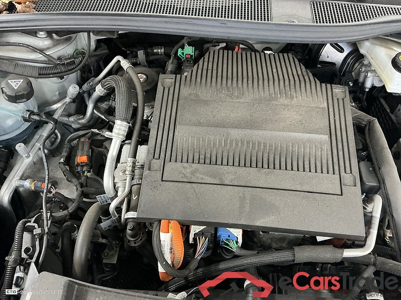 JEEP AVENGER BEV 54KWH ALTITUDE #6