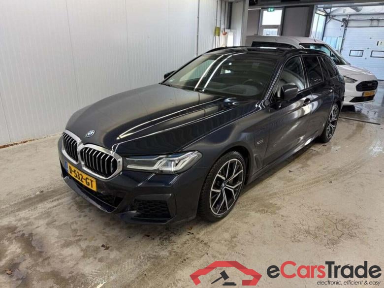 BMW 5-serie Touring 520e Bns Edit.+