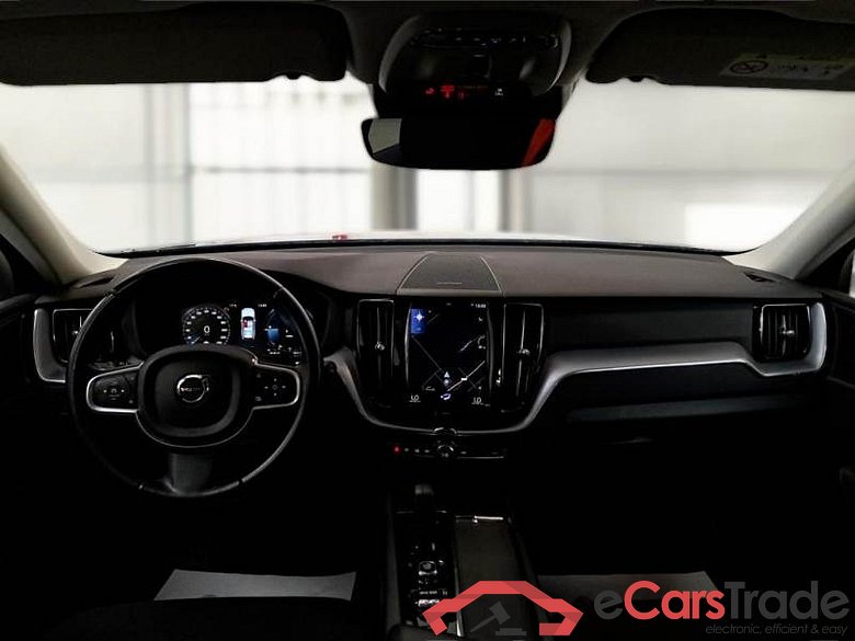 VOLVO XC60 / 2017 / 5P / SUV T6 PLUG-IN AWD AUTO RECHARGE INS. EXP #3