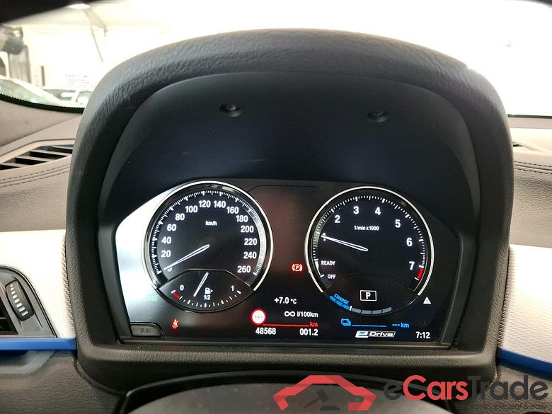 BMW X2 / 2017 / 5P / SUV xDrive25e M Sport BVA6 #6