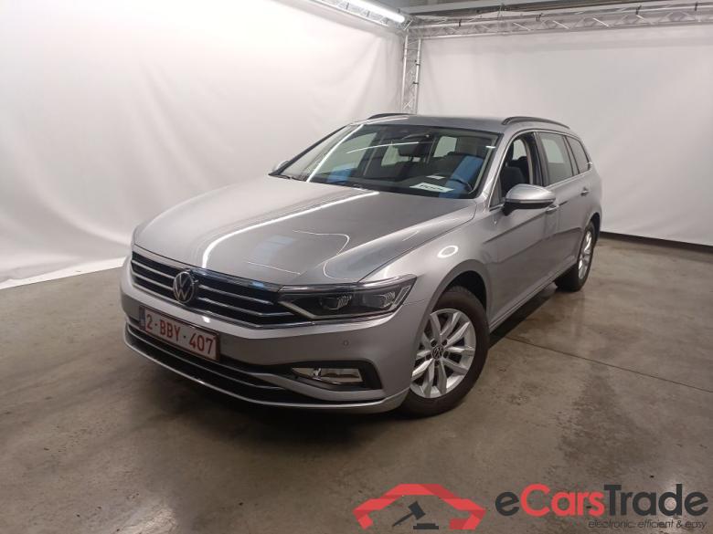 Volkswagen Passat Variant 2.0 TDI 90kW DSG Style Business 5d #1