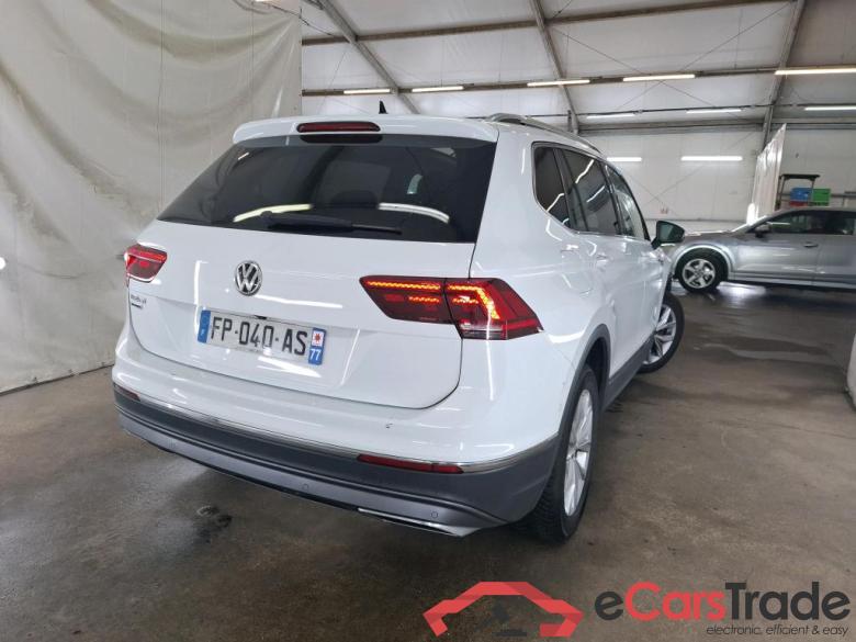 VOLKSWAGEN Tiguan Allspace / 2017 / 5P / SUV 1.5 TSI 150 EVO DSG7 Carat #3
