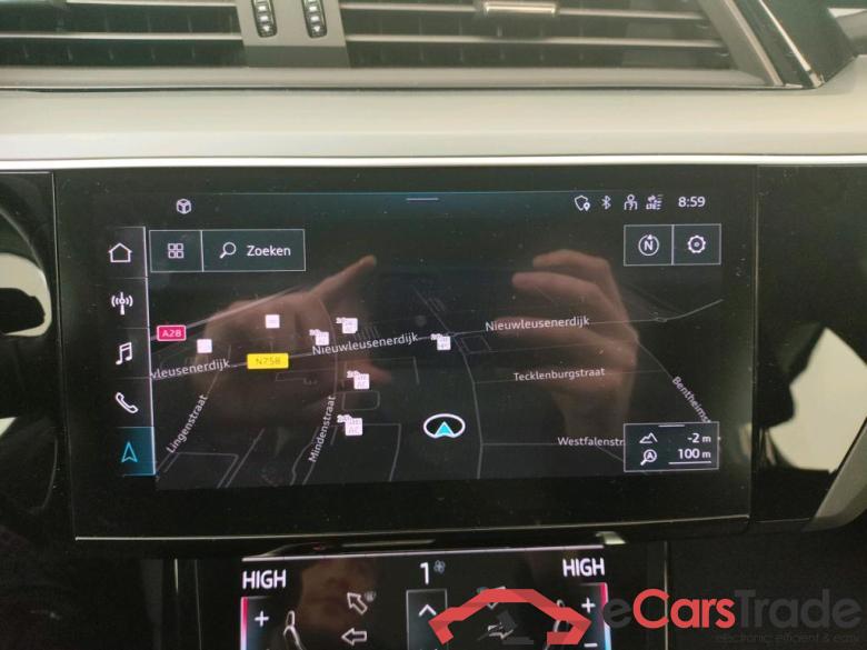 AUDI e-tron 300 kW #2