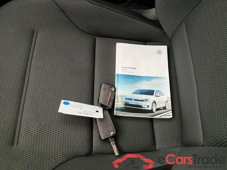 VOLKSWAGEN e-Golf 100 kW #6