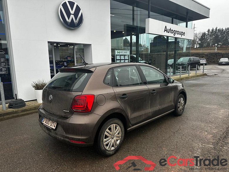 VOLKSWAGEN Polo Polo Trendline 1.0  BlueMotion Technology 55 kW (75 ch) 5 vitesses manuel #4