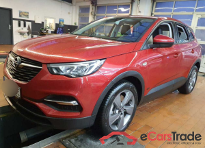 Grandland Edition Plug-in-Hybrid 1.6 Turbo 165KW AT8 E6d