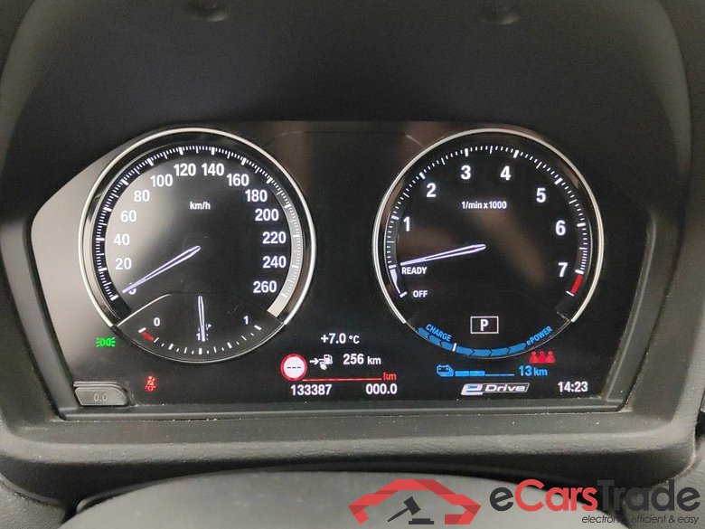 BMW X1 - 2019 xDrive25e 220 (125+92) (EU6d-TEMP) 5d #6