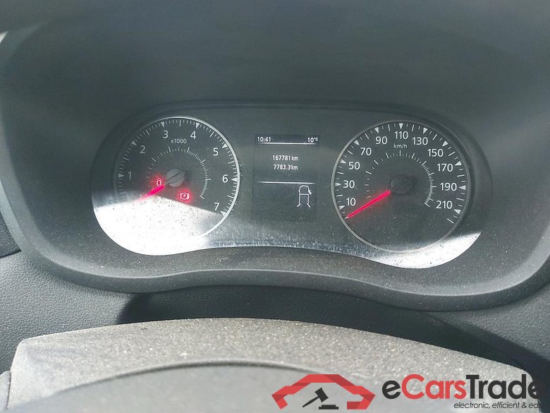 RENAULT TRUCKS UK MASTER VU 4p 3G furgón Red Edition Van FWD 135CV L3H2 #4