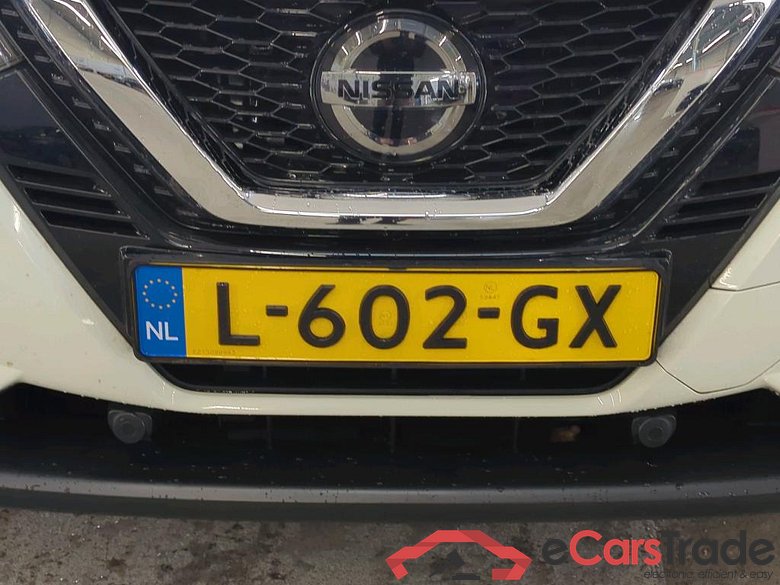 Nissan Qashqai 1.3 DIG-T 140 DESIGN EDITION 5d #5