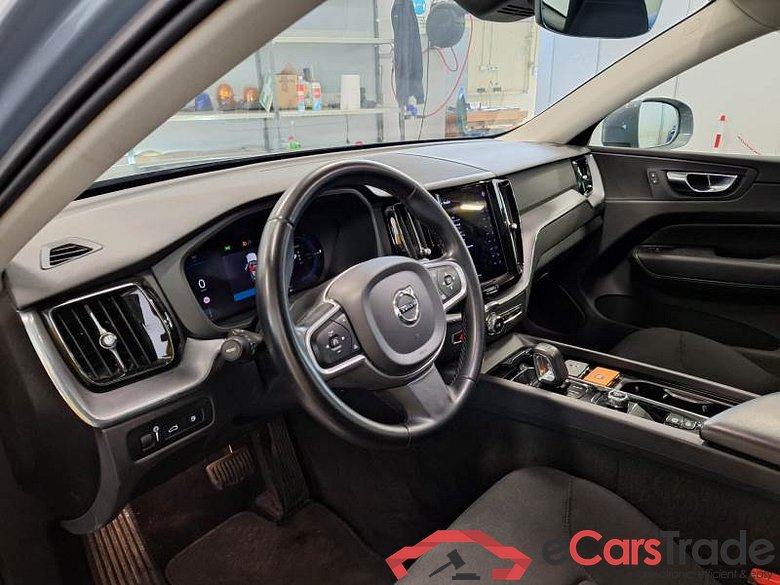 VOLVO XC60 / 2021 / 5P / SUV T6 PLUG-IN AWD AUTO RECHARGE INS. EXP #3