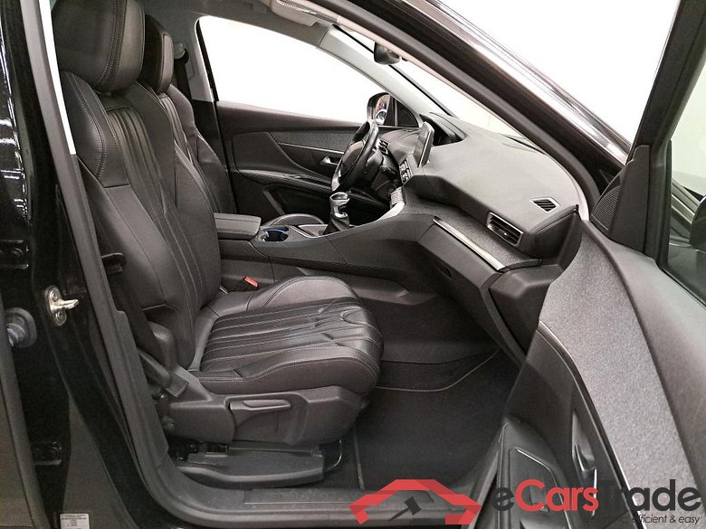 PEUGEOT - PEU 5008 1.2 PureTech 130PK Allure With Claudia Leather Heated Seats & Two Removable Seats & VisioPark II & Drive Assist & Safety Plus  * PETROL * #3