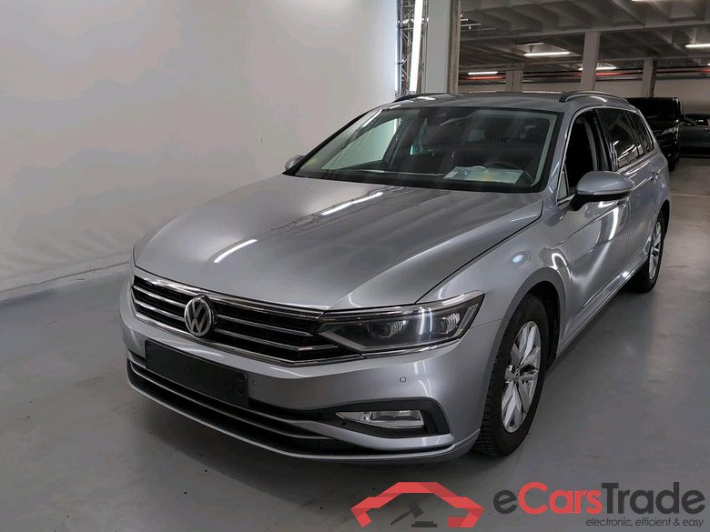 VOLKSWAGEN Passat 1.6 TDI SCR MSQ VARIANT STYLE BUSINESS #1
