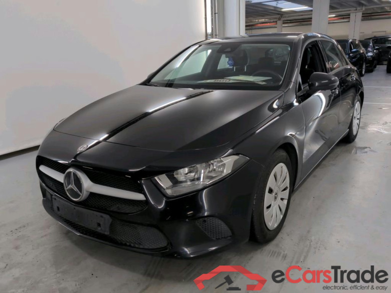 MERCEDES-BENZ A-CLASS 2.0 A 180 D BUSINESS SOLUTION ESSENTIAL
