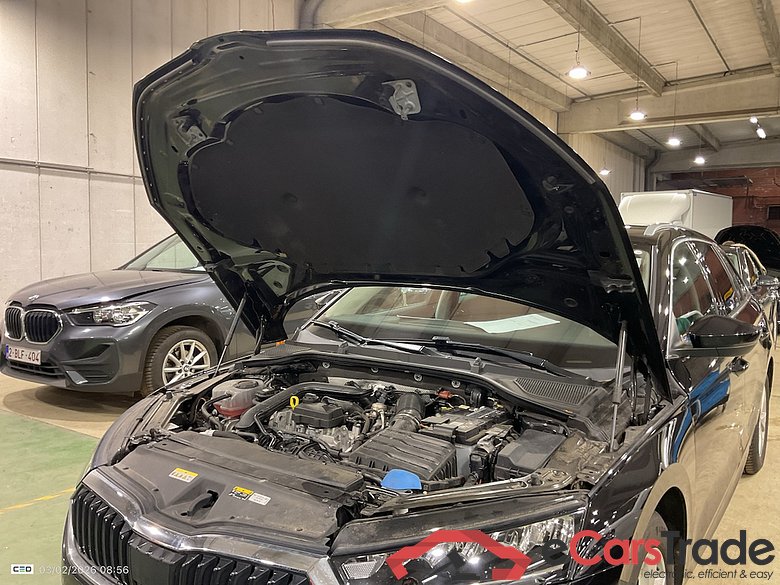 SKODA Octavia 1.0 TSI MHEV 81KW DSG CLEVER #6