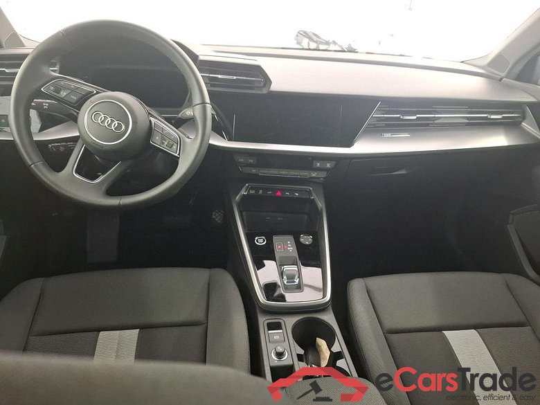 AUDI A3 Sportback / 2020 / 5P / Berline 40 TFSI e 204 S Tronic Design #5