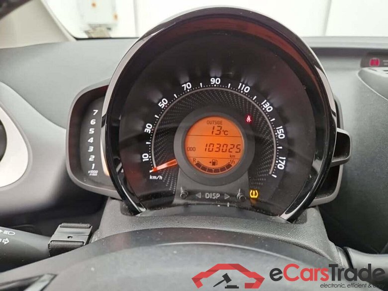 TOYOTA Aygo 1.0 VVT-i x-play #5