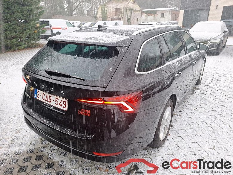 SKODA Octavia 2.0 CRTDI 85KW CLEVER #4