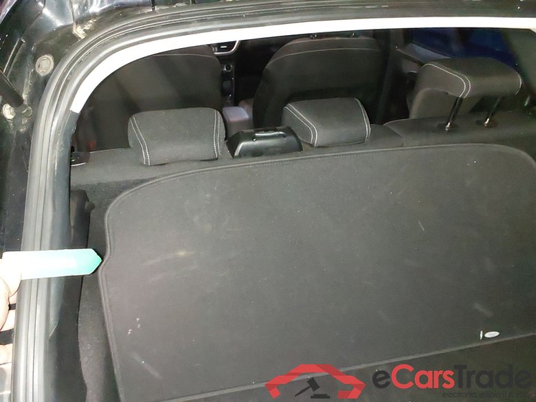 FORD Puma 1.0 EcoBoost mHEV 125cv Automático S6.2 Titanium #6