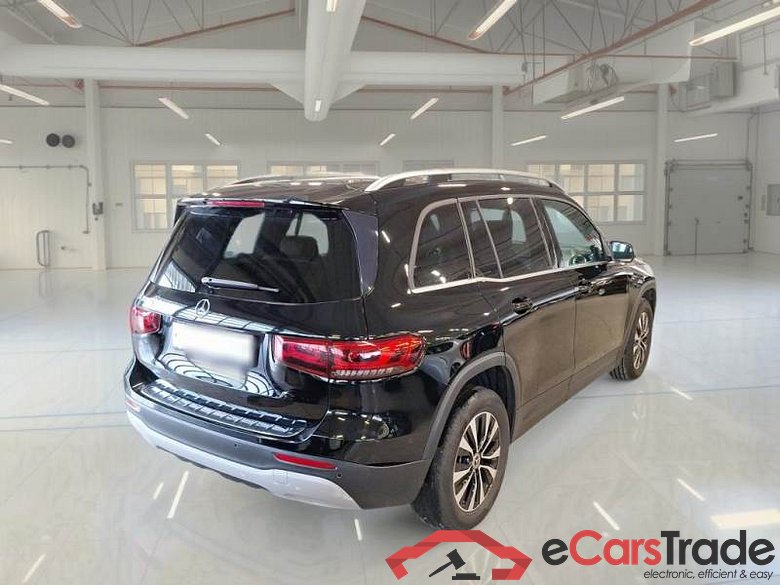 MERCEDES-BENZ GLB / 2019 / 5P / SUV GLB 200 D AUTOMATIC SPORT #2