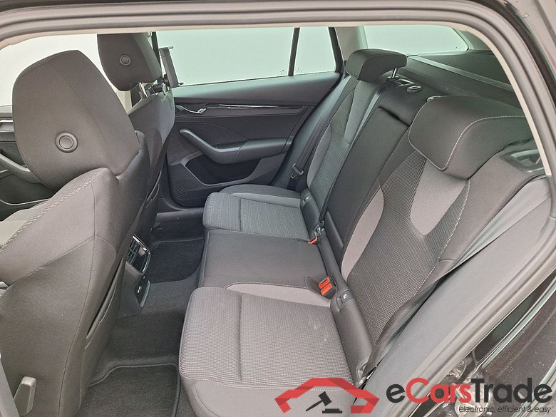 Skoda, Octavia Combi '20, Skoda Octavia Combi 2.0 CRTDI 85kW DSG7 Clever 5d #4