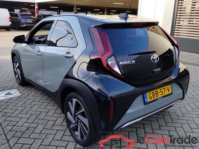 TOYOTA Aygo X 1.0 VVT-i S-CVT Envy #3